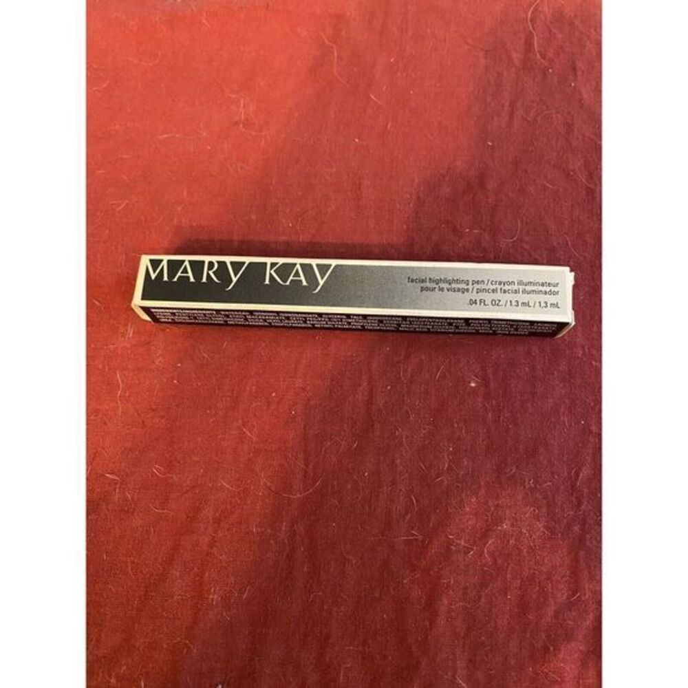 New In Box‎ Mary Kay Facial Highlighting Pen Shade 3 #019031